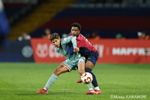 Please do not reproduce without prior permission.