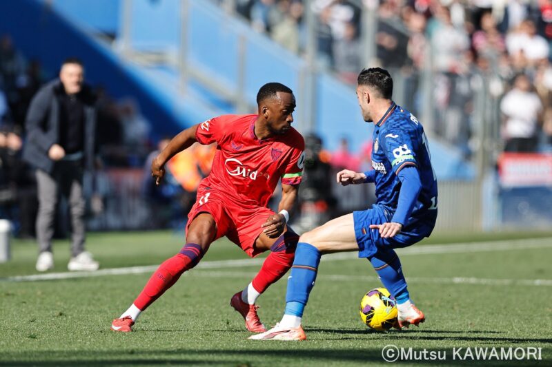 Please do not reproduce without prior permission.