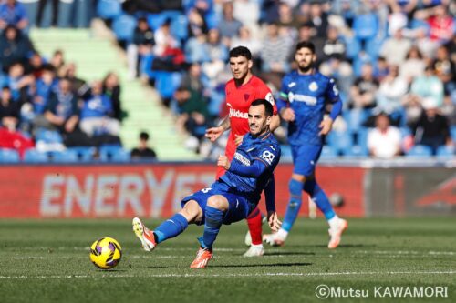 Please do not reproduce without prior permission.