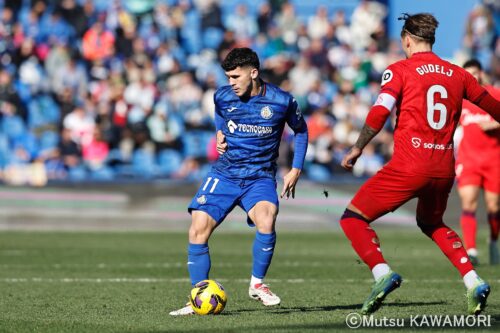 Please do not reproduce without prior permission.