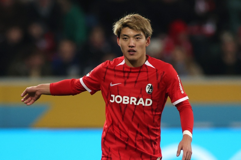 フランクフルト　堂安律　25-26 ユニフォーム フランクフルト 堂安律 25-26 ユニフォーム 堂安律が6人目