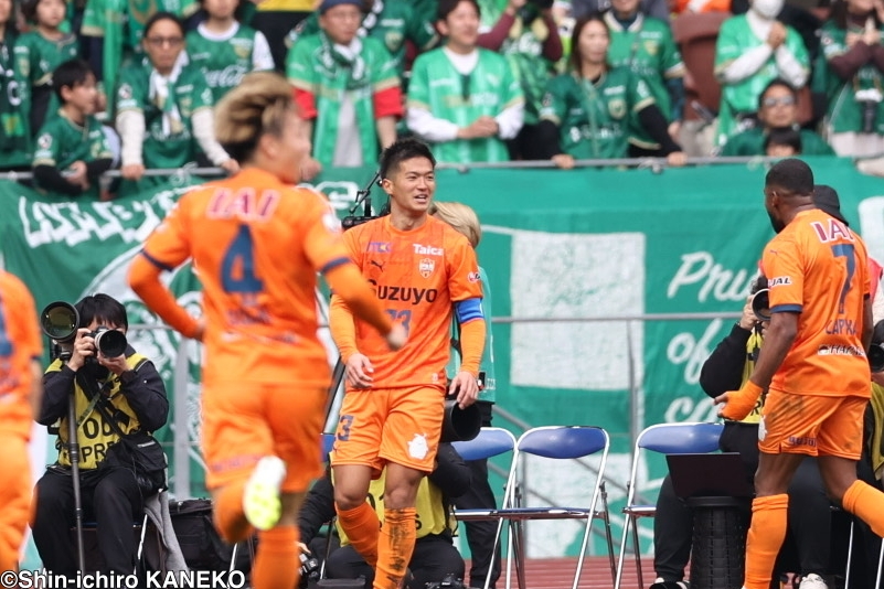 3年ぶりJ1復帰の清水が白星スタート！　主将・北川航也が決勝点、国立の地で東京Vに雪辱