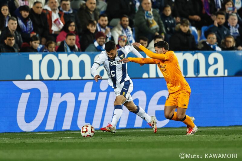 Please do not reproduce without prior permission.