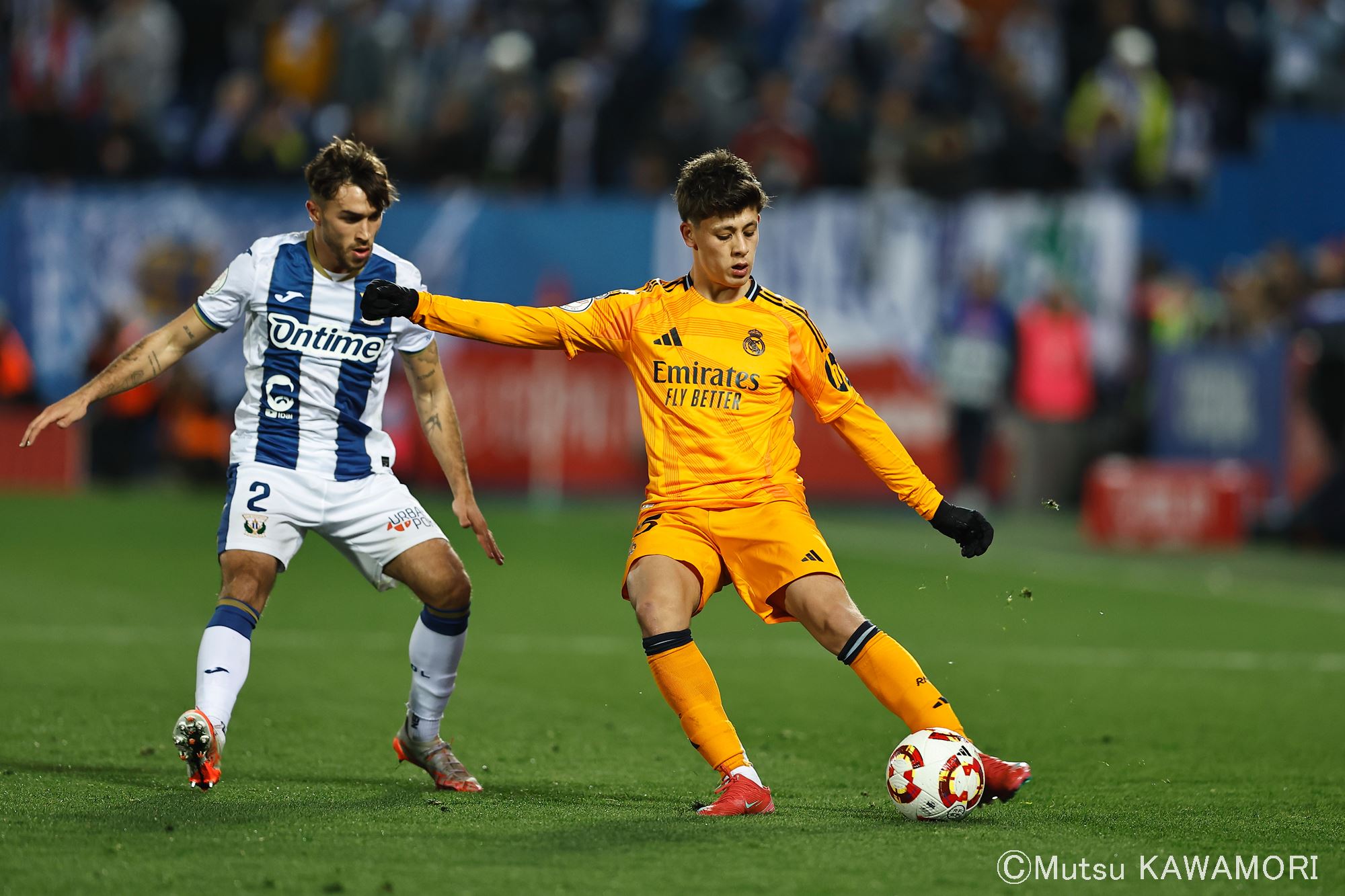 Please do not reproduce without prior permission.