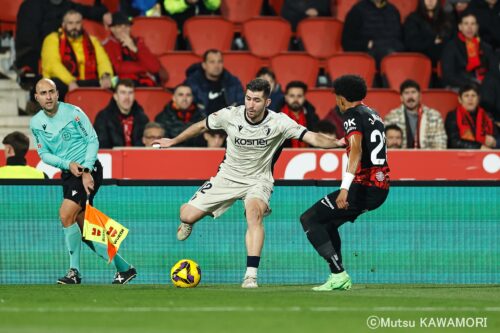 Please do not reproduce without prior permission.