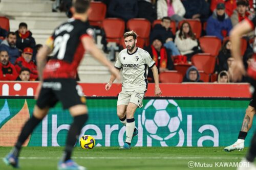 Please do not reproduce without prior permission.