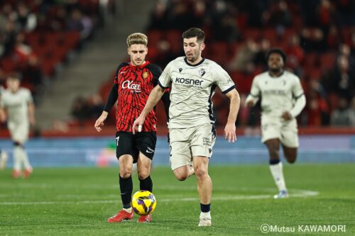 Please do not reproduce without prior permission.