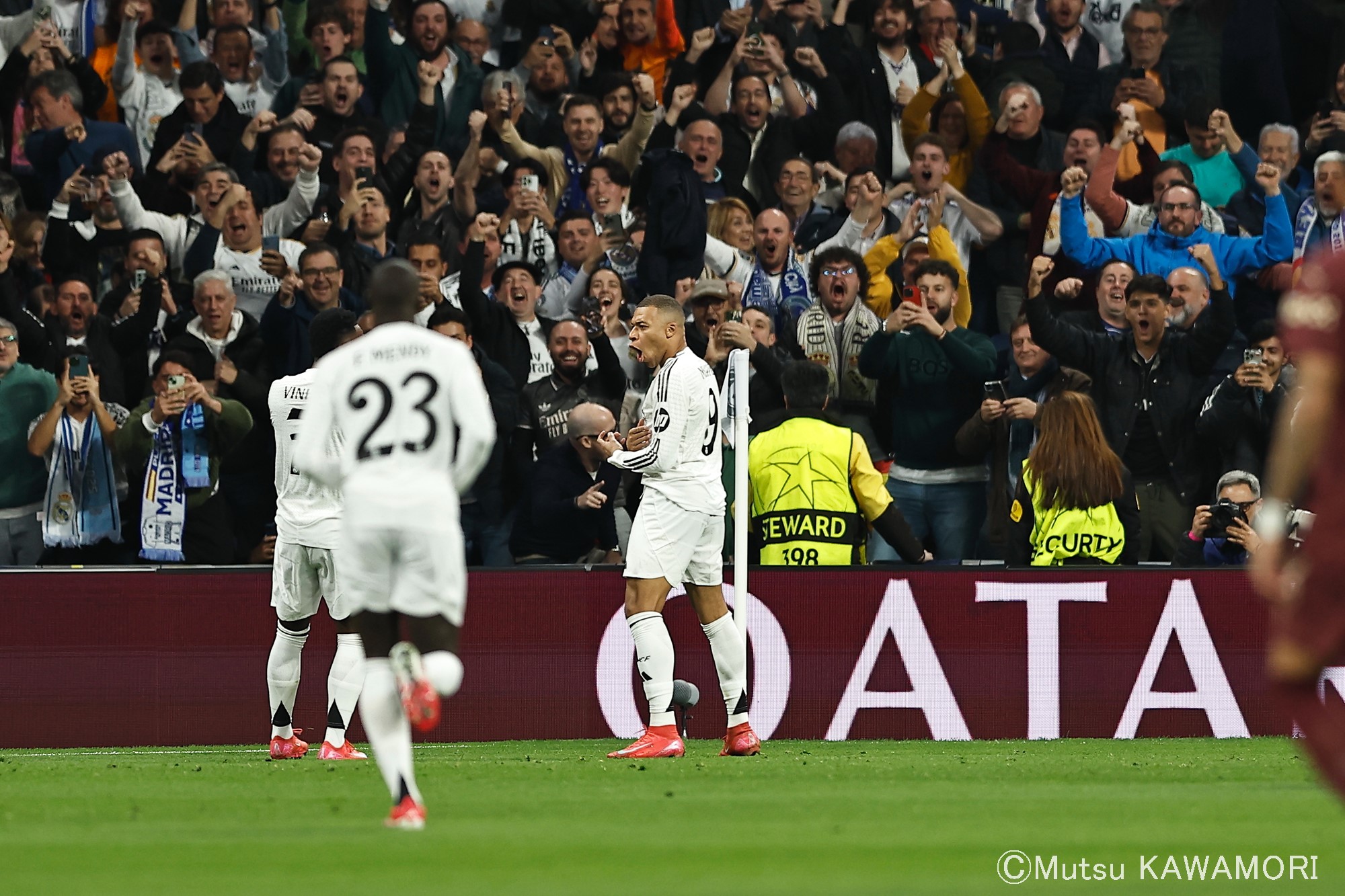 Please do not reproduce without prior permission.