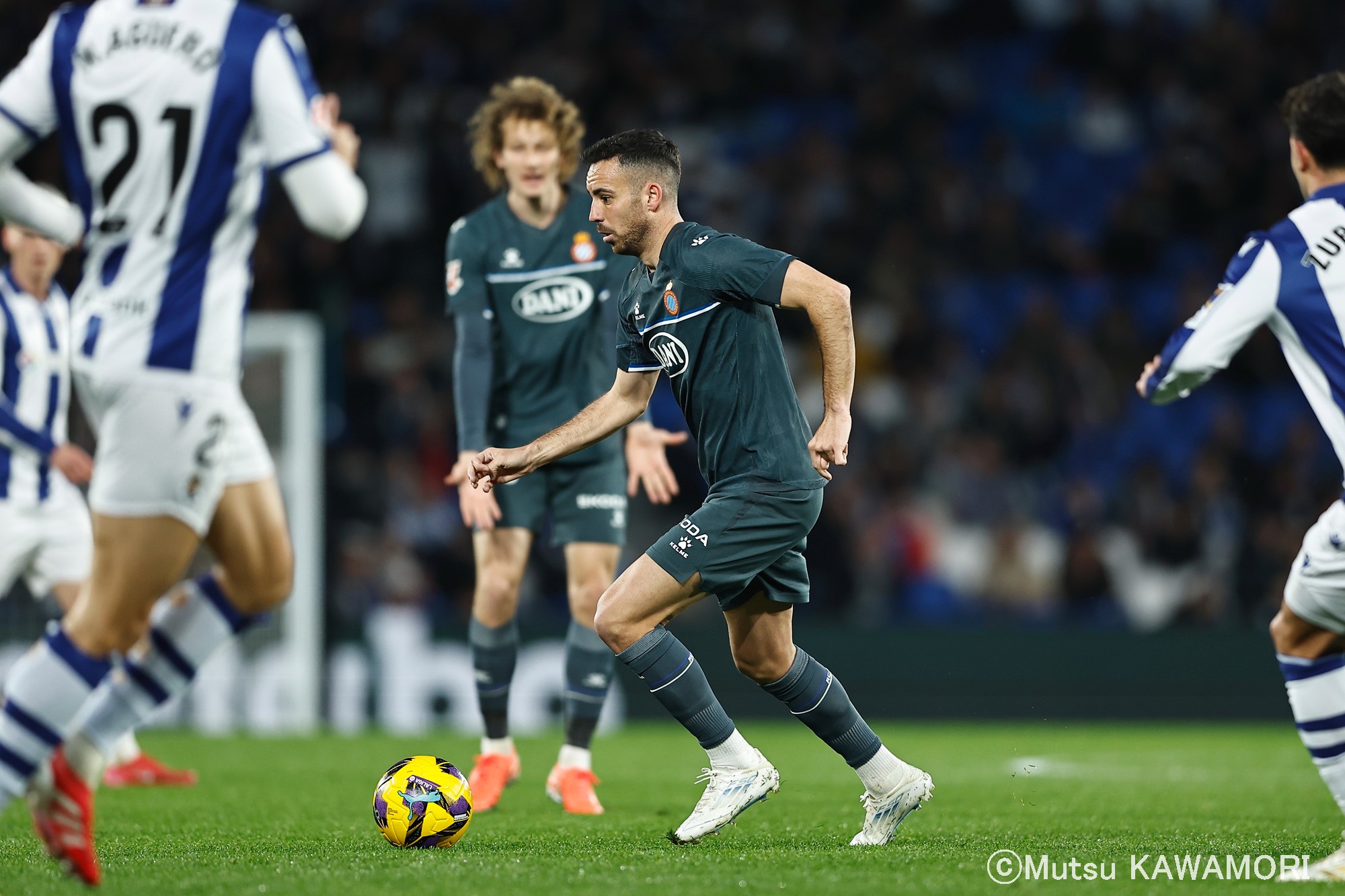 Please do not reproduce without prior permission.