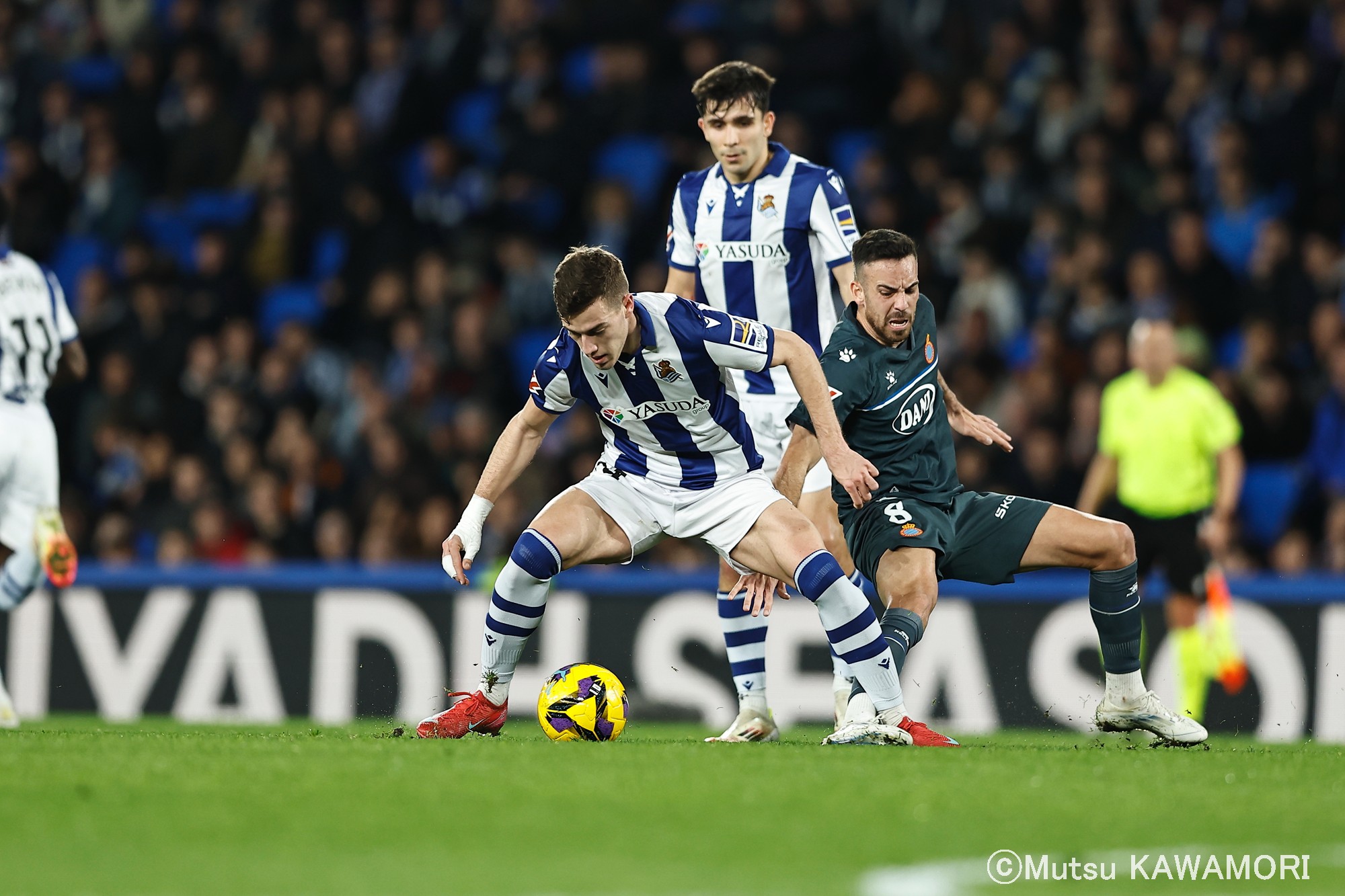 Please do not reproduce without prior permission.