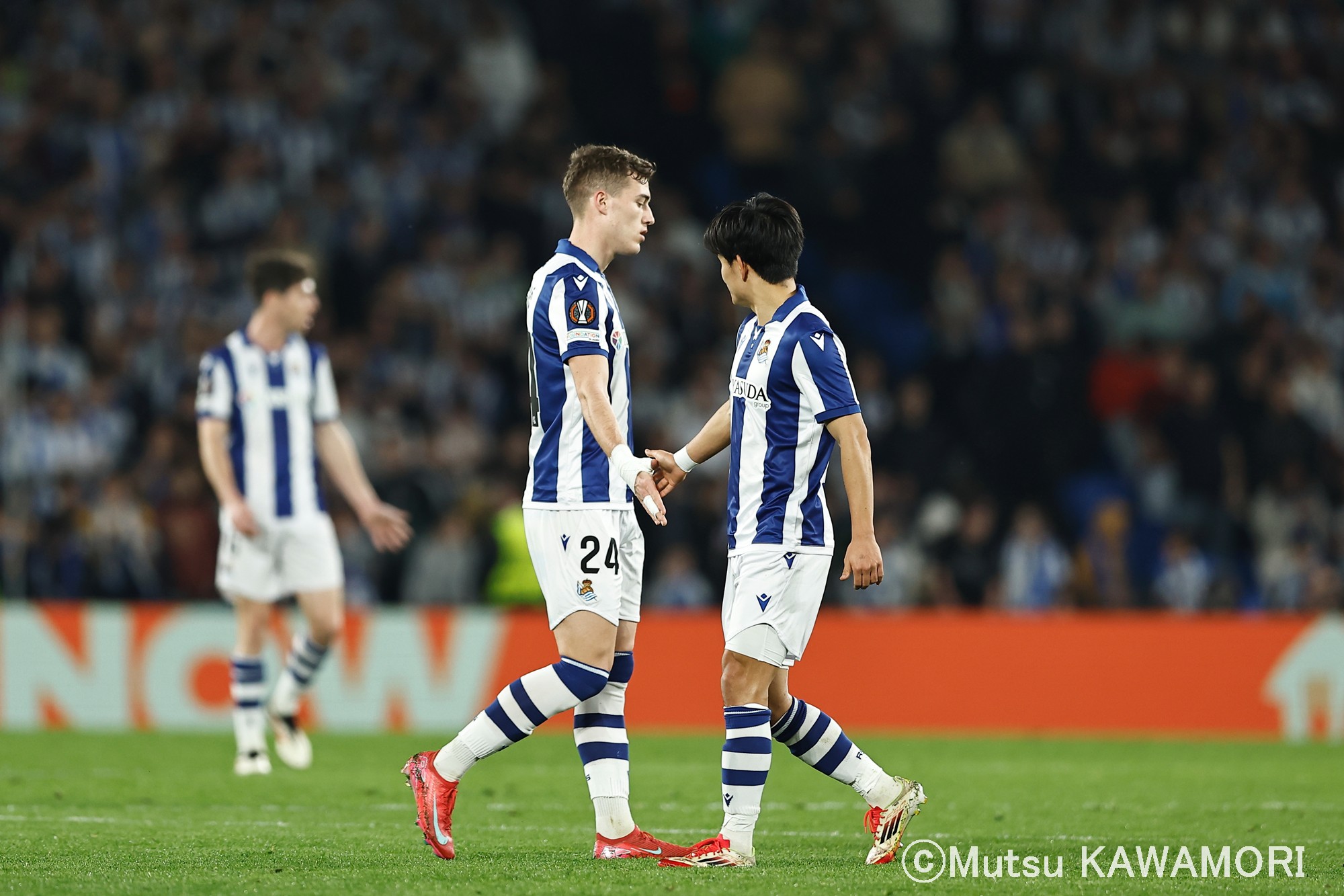 Please do not reproduce without prior permission.