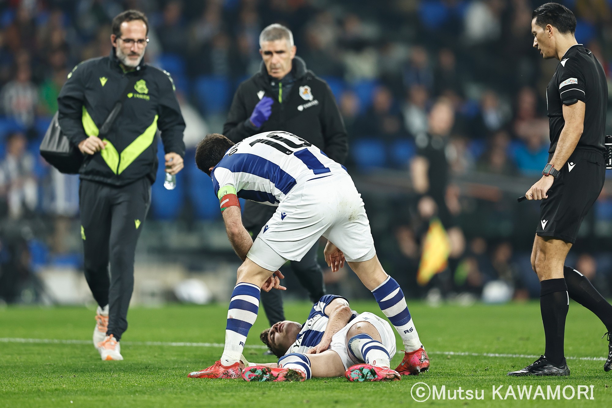 Please do not reproduce without prior permission.