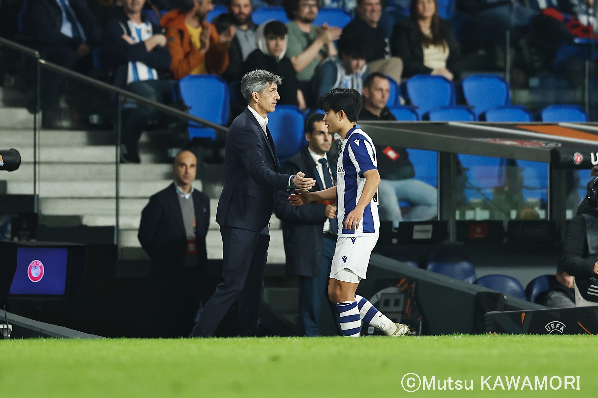 Please do not reproduce without prior permission.