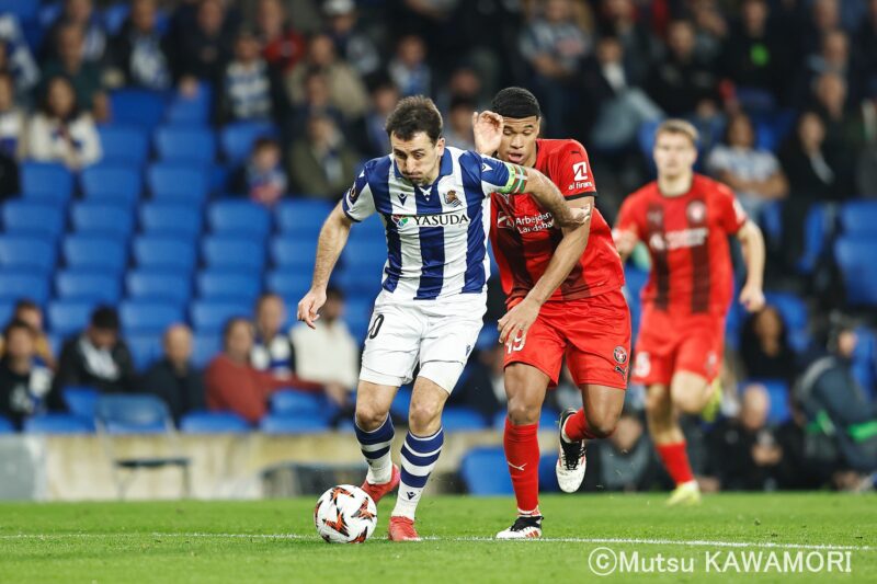 Please do not reproduce without prior permission.