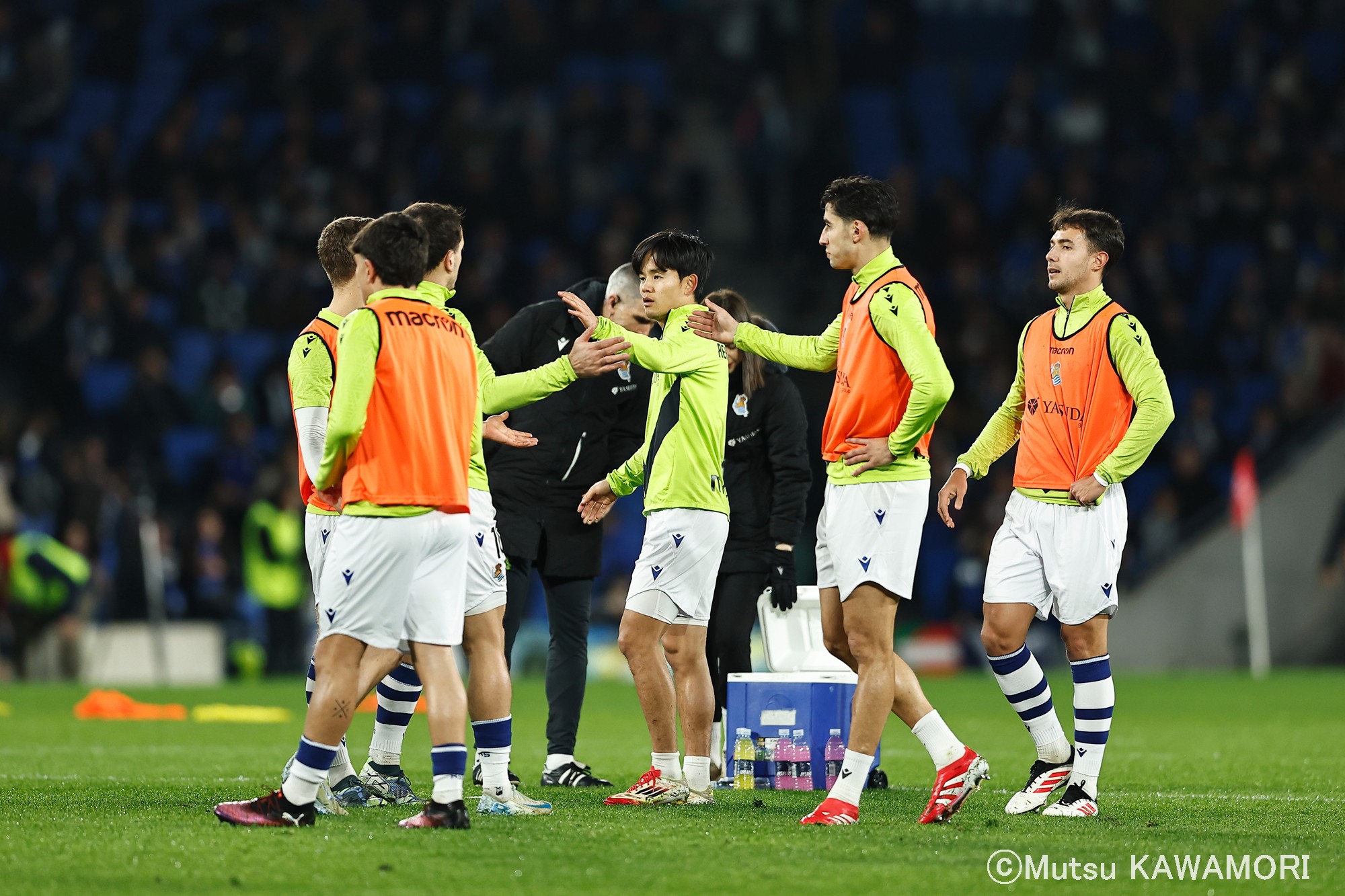 Please do not reproduce without prior permission.