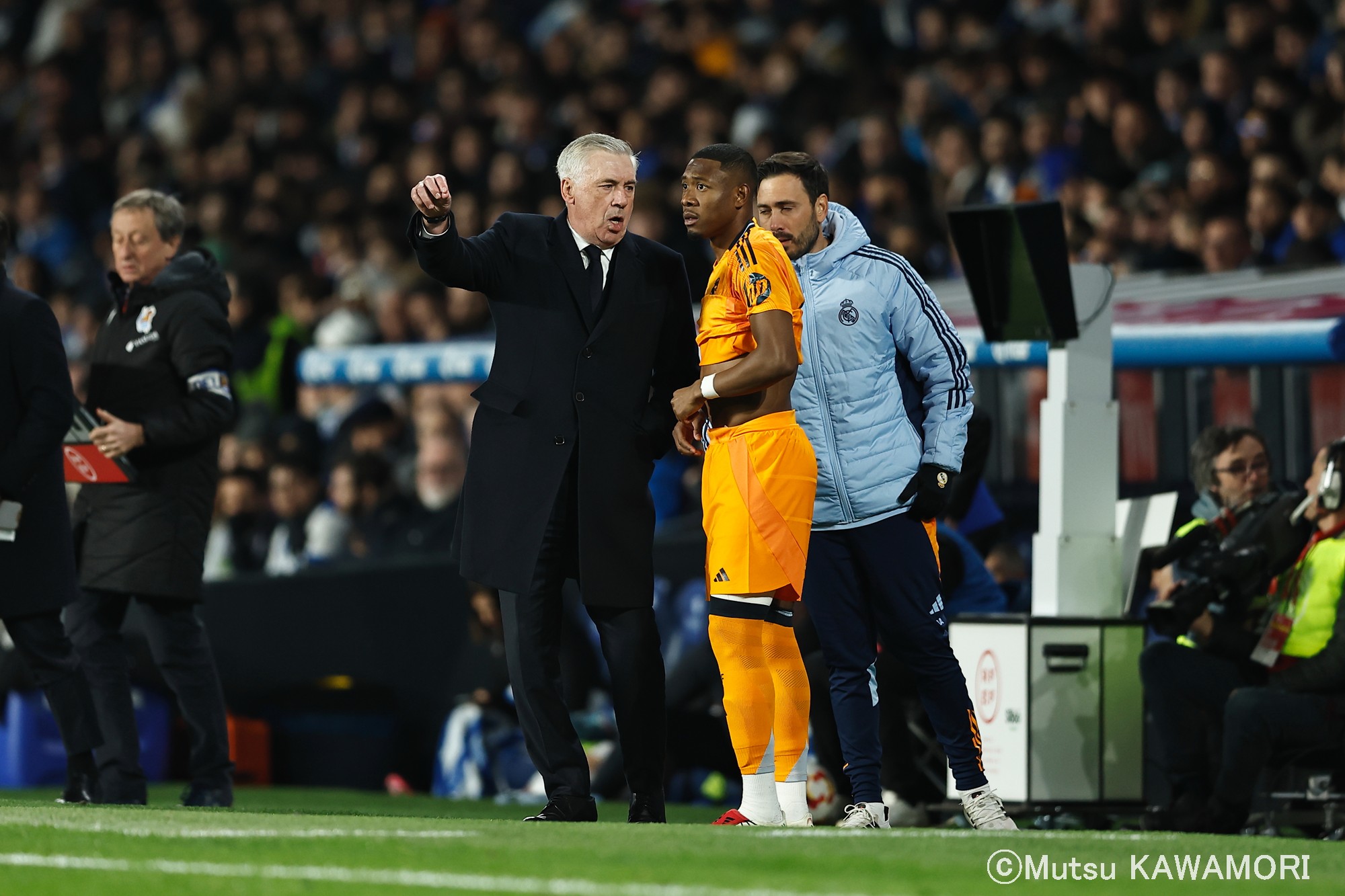 Please do not reproduce without prior permission.