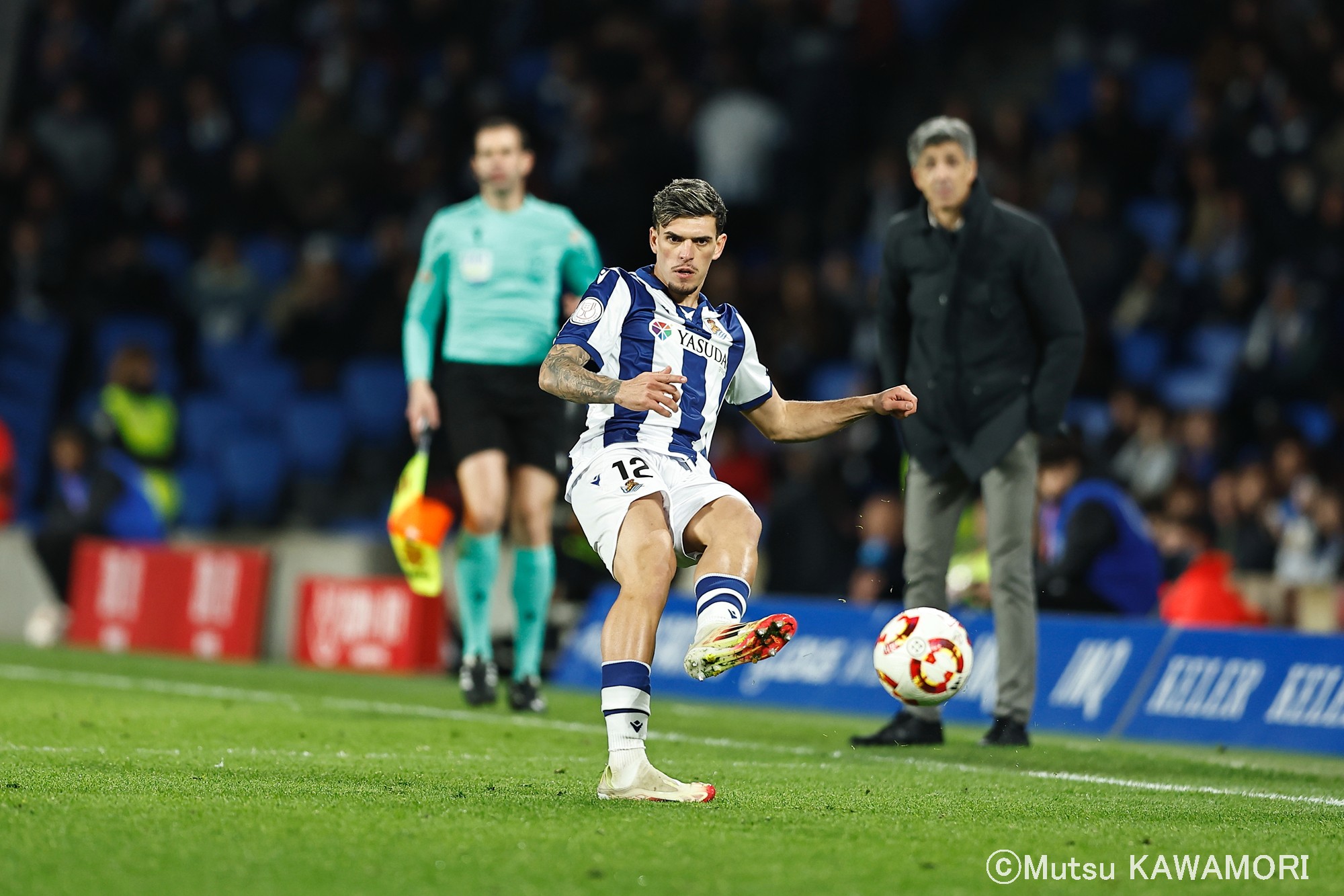 Please do not reproduce without prior permission.