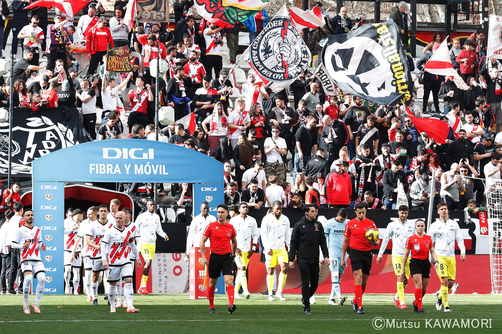 Please do not reproduce without prior permission.