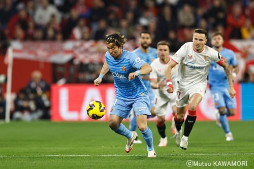 Please do not reproduce without prior permission.