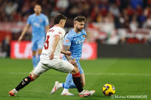 Please do not reproduce without prior permission.