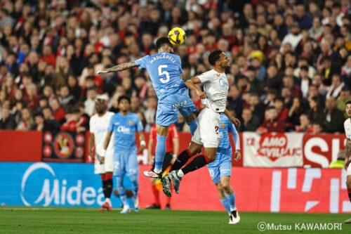 Please do not reproduce without prior permission.