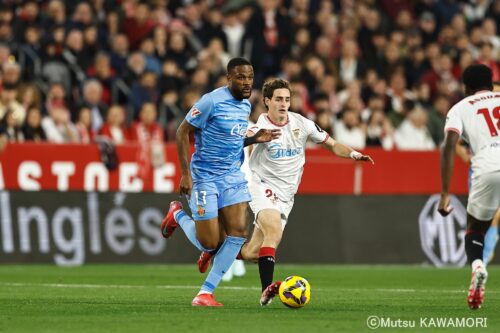 Please do not reproduce without prior permission.