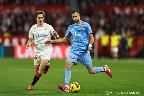 Please do not reproduce without prior permission.