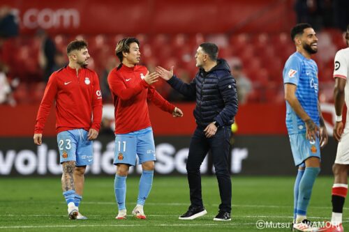 Please do not reproduce without prior permission.