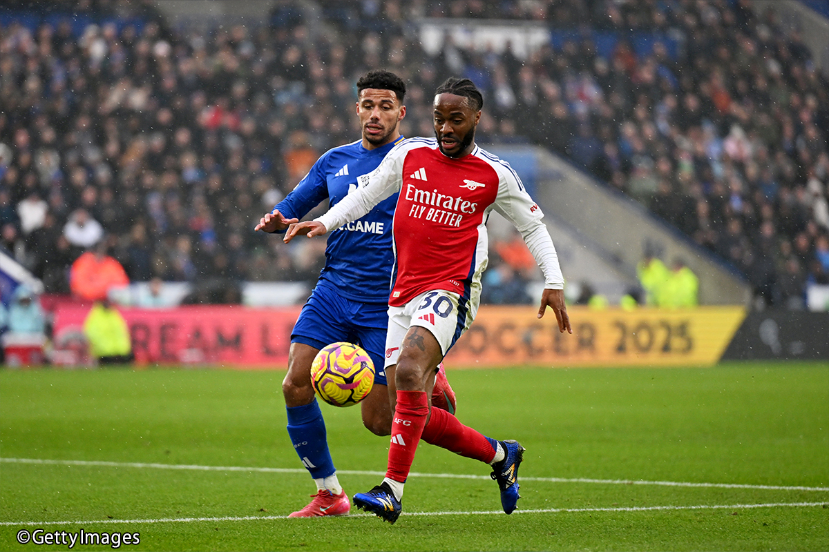 写真・1枚目】アーセナルの“臨時9番”ミケル・メリーノが2発！ 途中出場