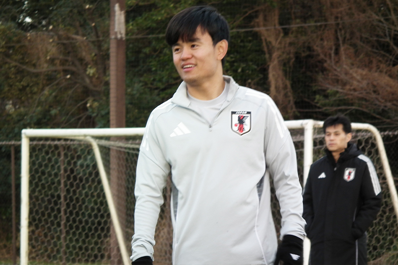 久保建英