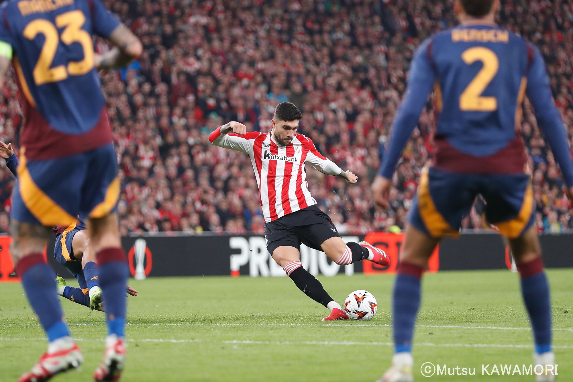 Please do not reproduce without prior permission.