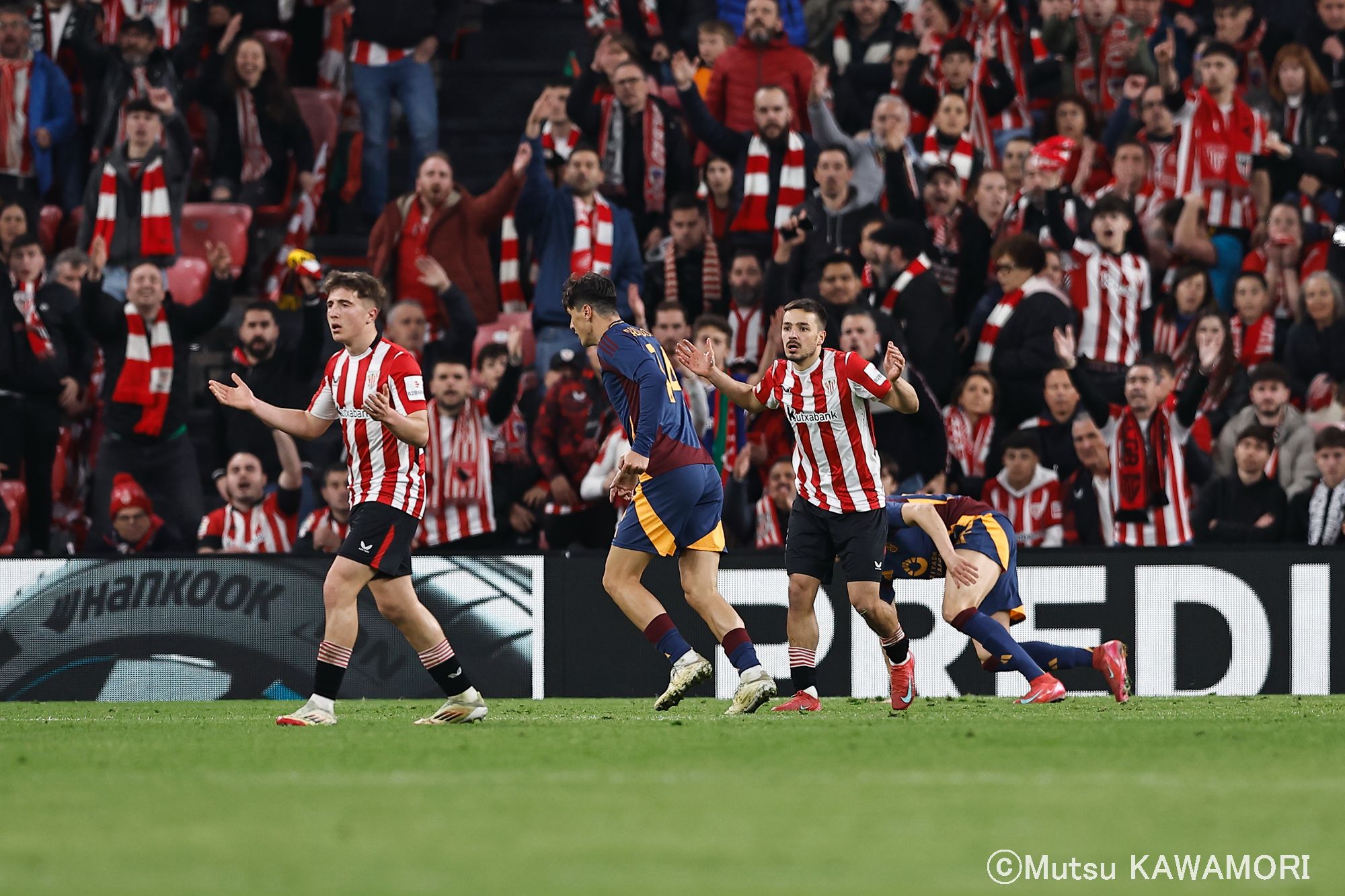 Please do not reproduce without prior permission.