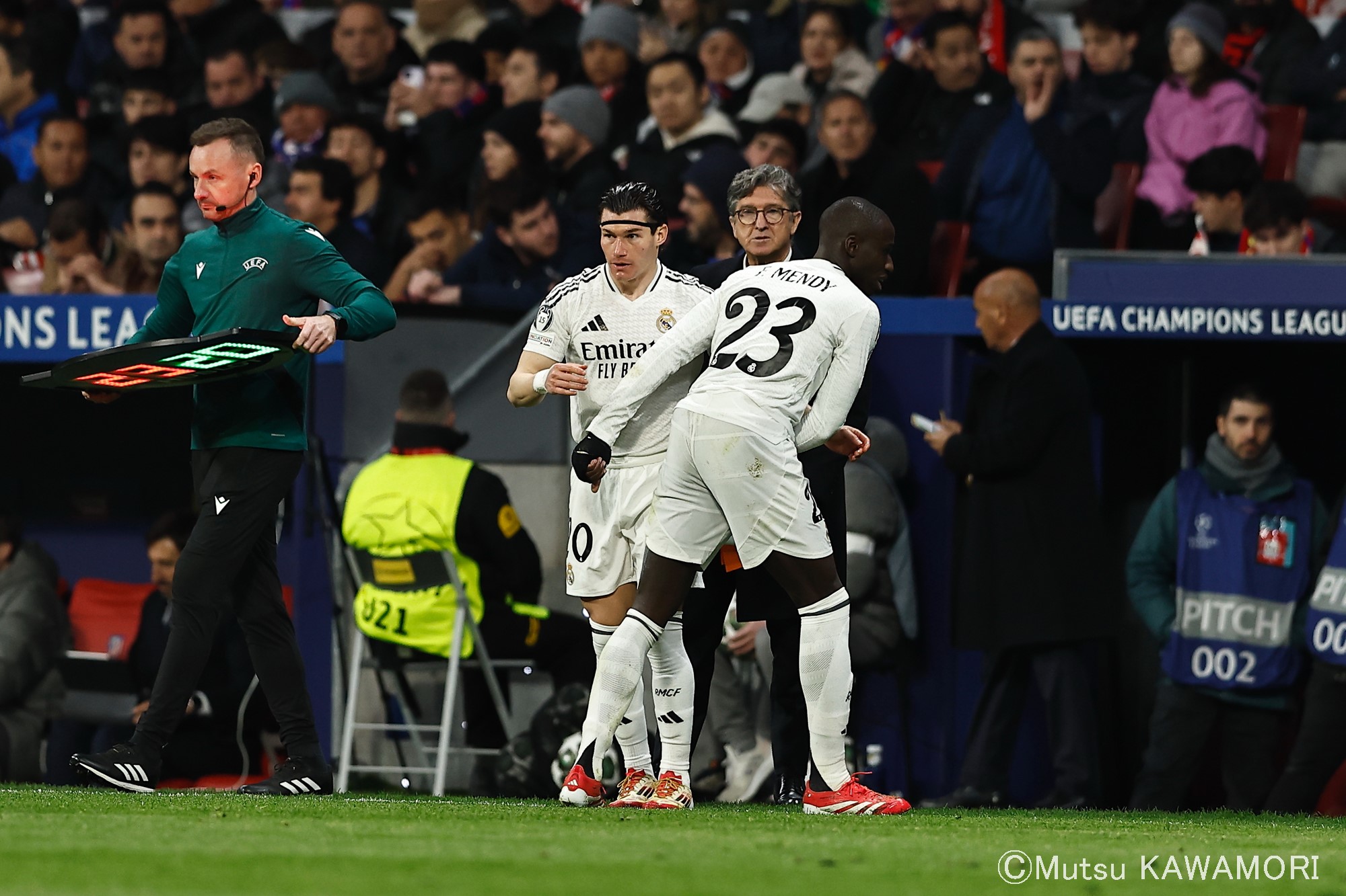 Please do not reproduce without prior permission.