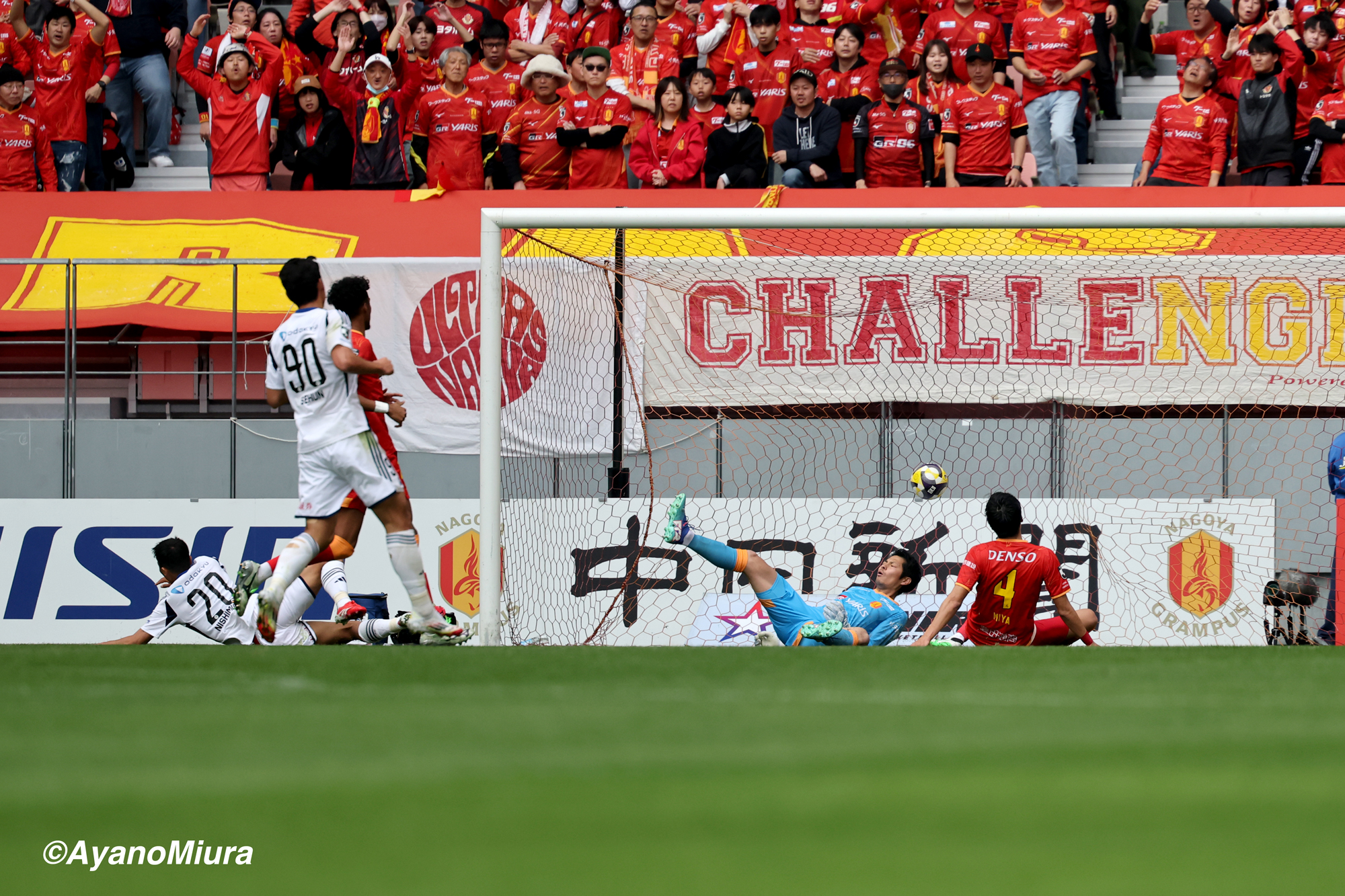 AyanoMiura_20250302_009