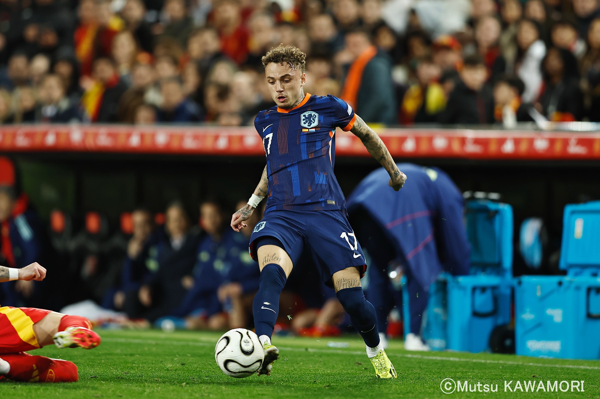 Please do not reproduce without prior permission.