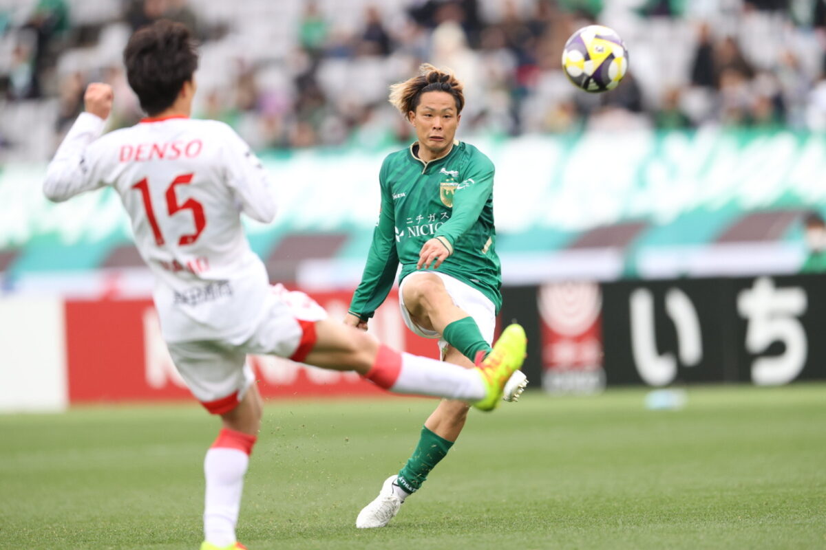 名古屋が逆転負けで開幕6戦未勝利…最下位脱出ならず　東京Vは主将森田が負傷交代も後半2発で勝利