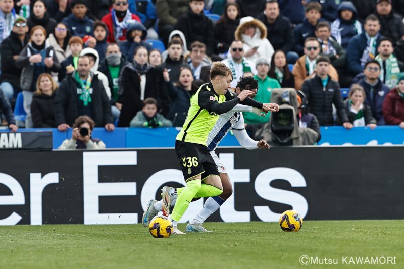 Please do not reproduce without prior permission.