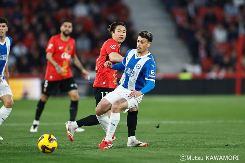 Please do not reproduce without prior permission.