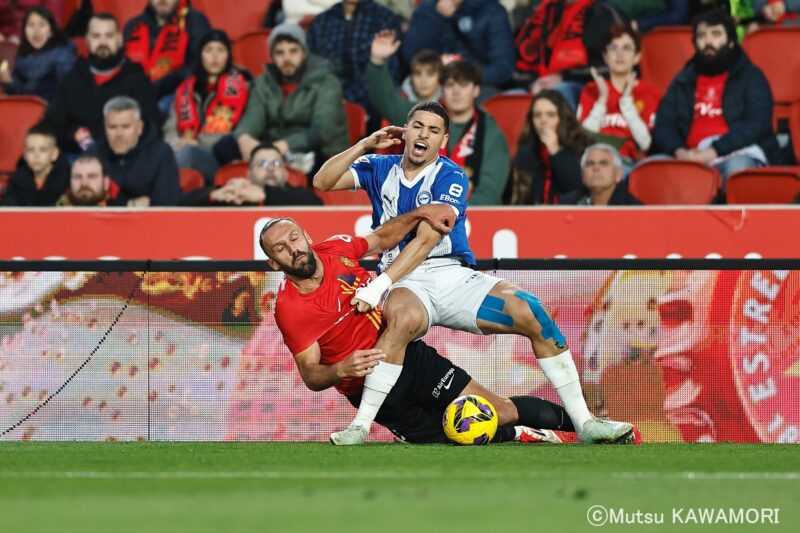 Please do not reproduce without prior permission.