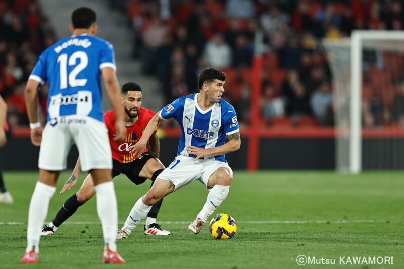 Please do not reproduce without prior permission.