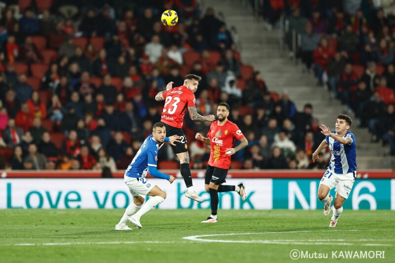 Please do not reproduce without prior permission.