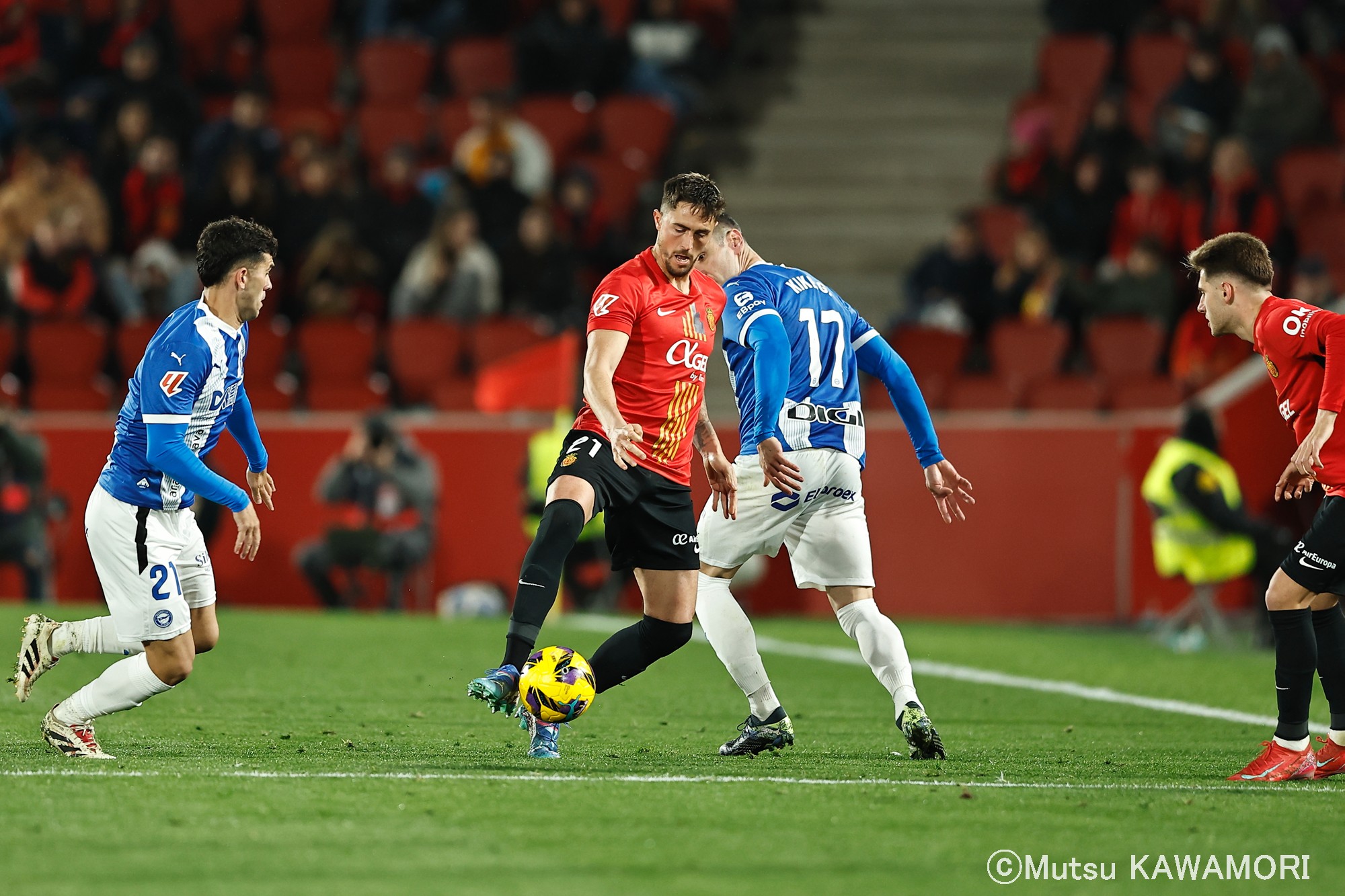 Please do not reproduce without prior permission.