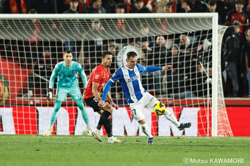 Please do not reproduce without prior permission.