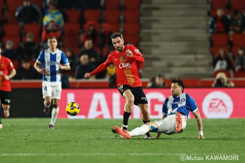 Please do not reproduce without prior permission.