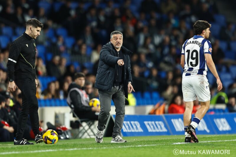 Please do not reproduce without prior permission.