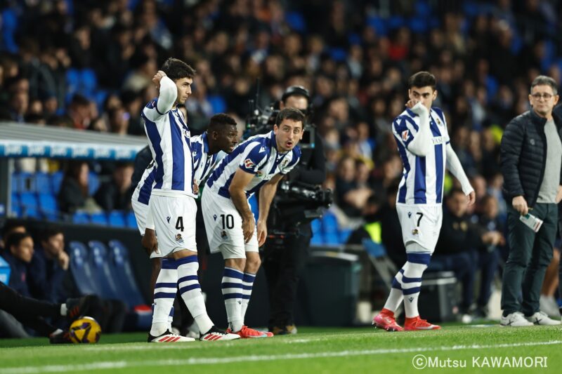 Please do not reproduce without prior permission.