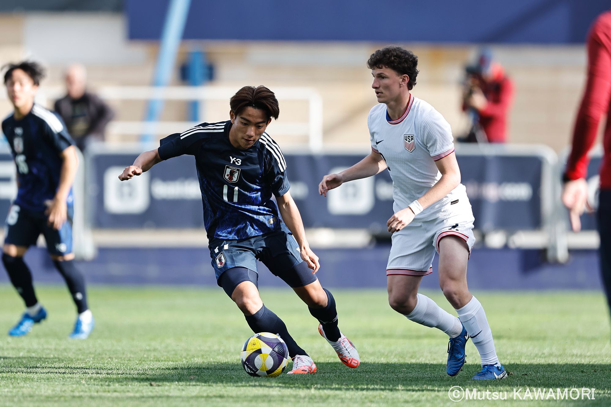 Please do not reproduce without prior permission.