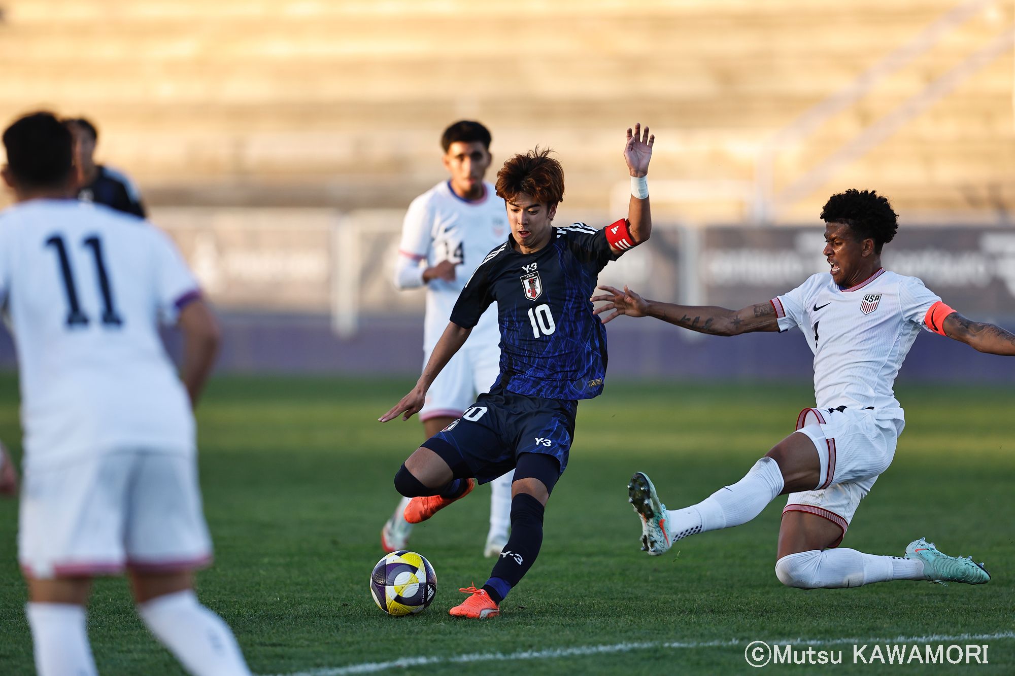 Please do not reproduce without prior permission.