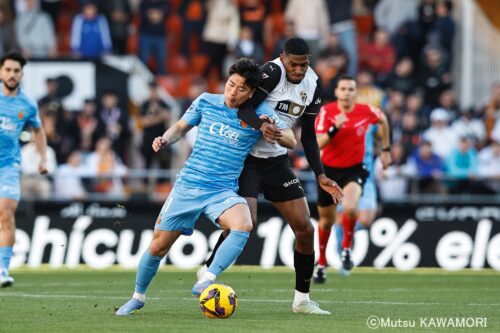 Please do not reproduce without prior permission.