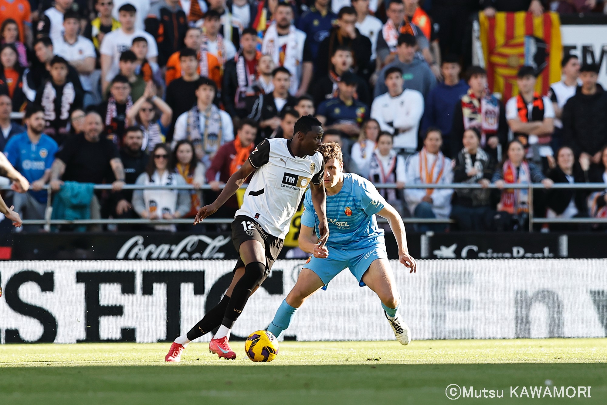 Please do not reproduce without prior permission.